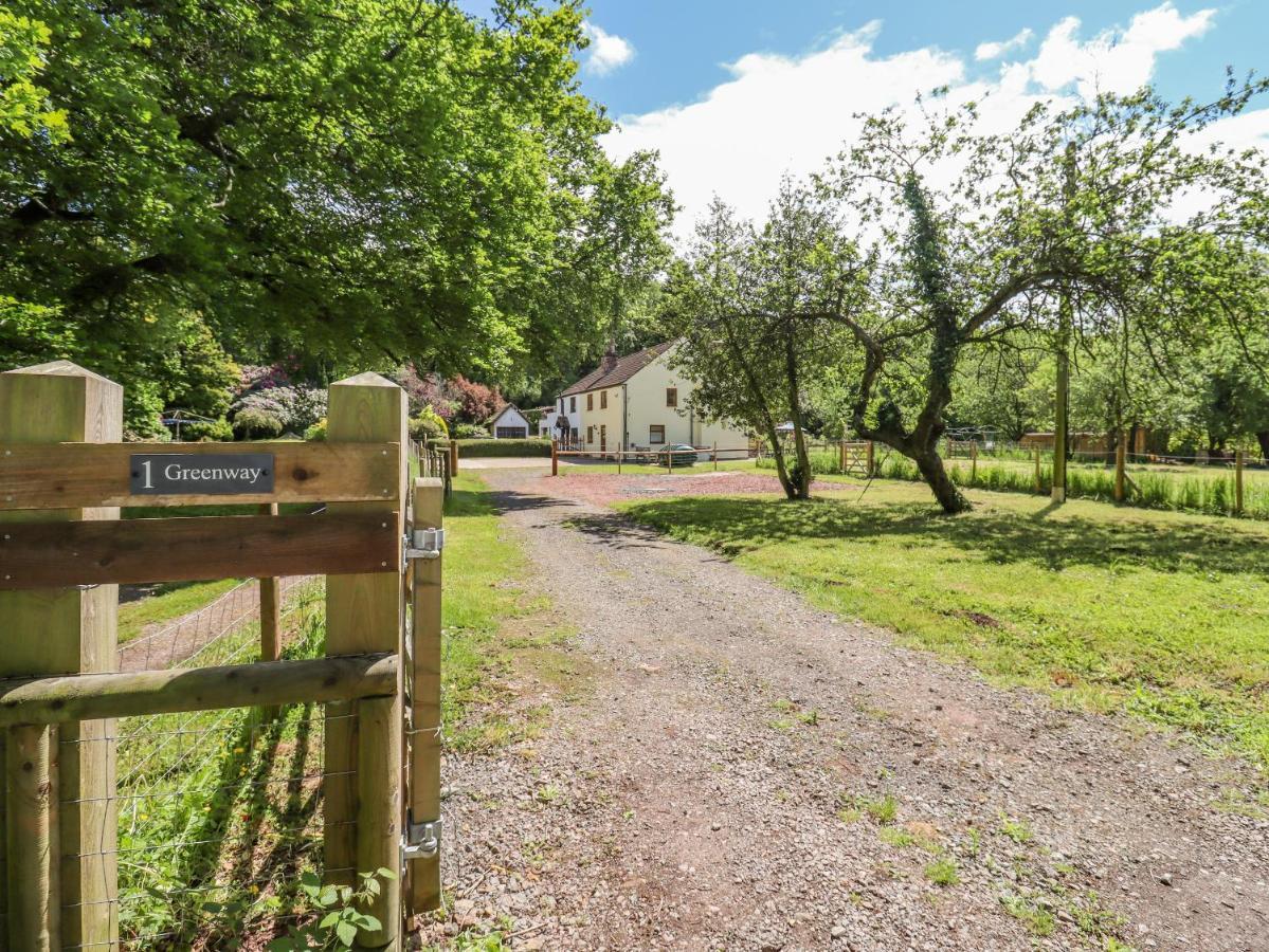 1 Greenway Cinderford المظهر الخارجي الصورة